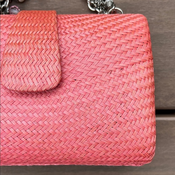 Vintage Donna Dixson Coral Woven Mini Handbag with Charm Handle - Picture 6 of 16
